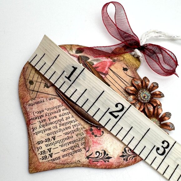 Handcrafted OOAK Vintage-Inspired Collage Ornament Bronze Tone Bird Pink Flower - Picture 5 of 8